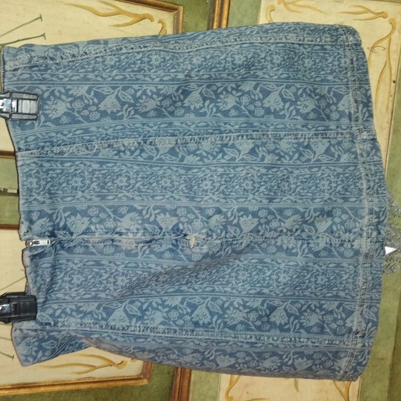 Free People Denim Mini Skirt Size Small - Picture 3 of 5